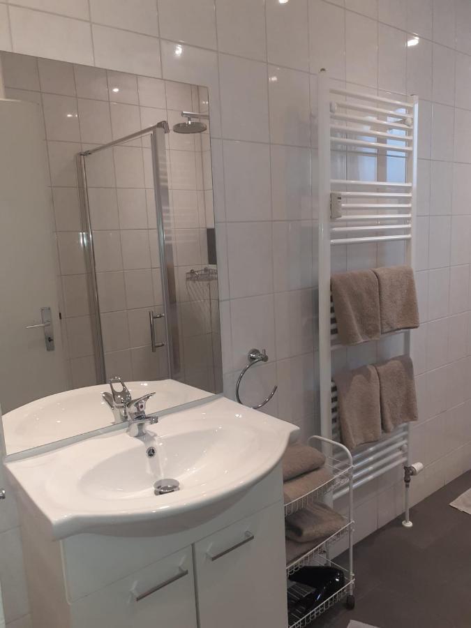 Alsdorf 3 Apartment ภายนอก รูปภาพ